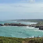 Casa Playas Costa Quebrada